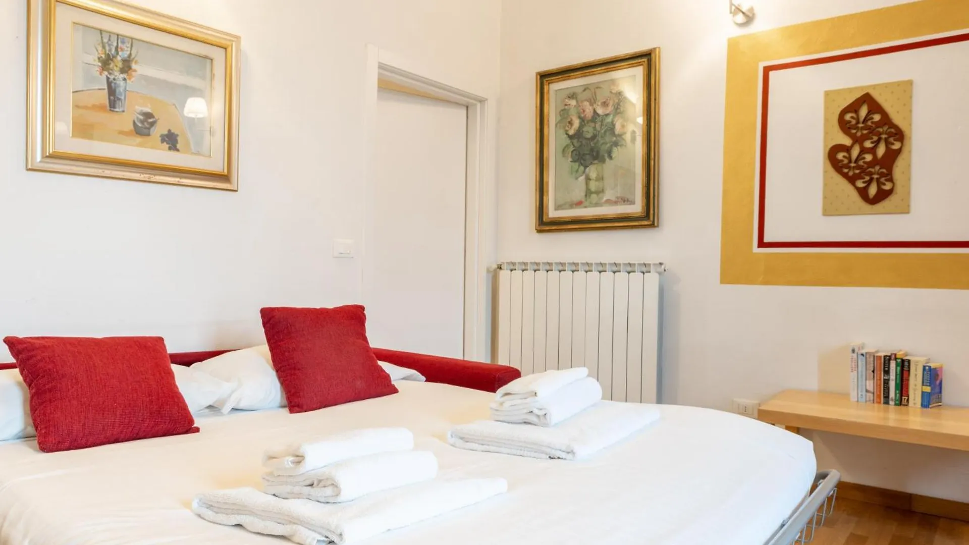 Sant'Ambrogio Apartments - Michelangelo Florence